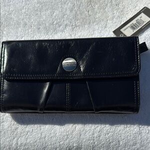 Kenneth Cole Reaction Black Leather Wristlet with Glossy Finish
